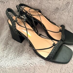 Sun + Stone Elegant Black Braided Women's Heels